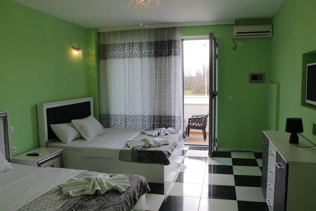 Crystal Apartments Ulcinj Exterior photo