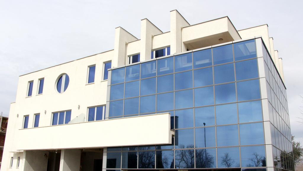 Crystal Apartments Ulcinj Exterior photo