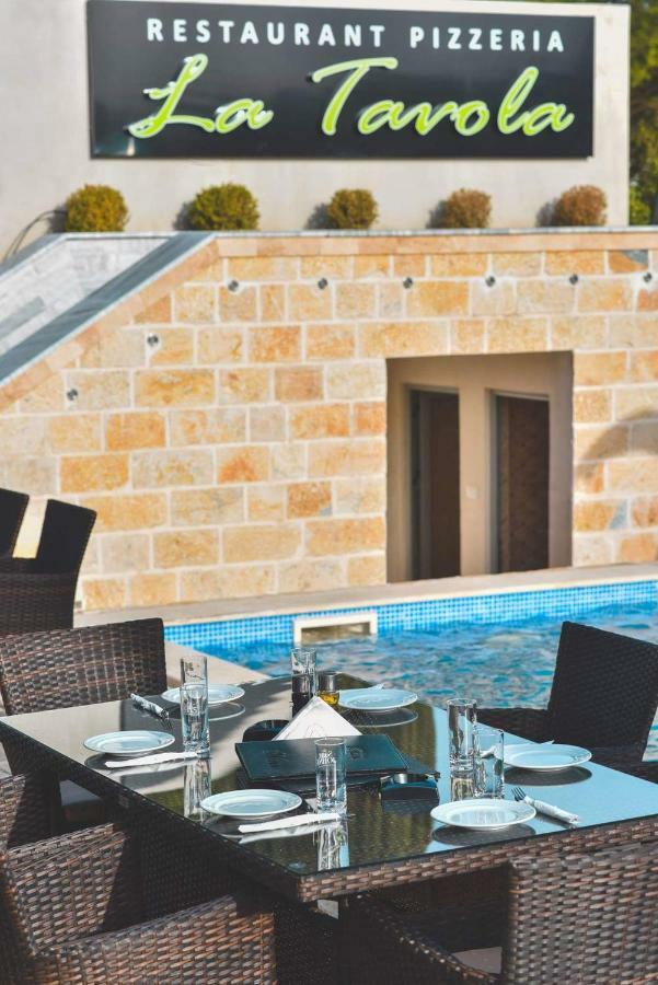 Crystal Apartments Ulcinj Exterior photo